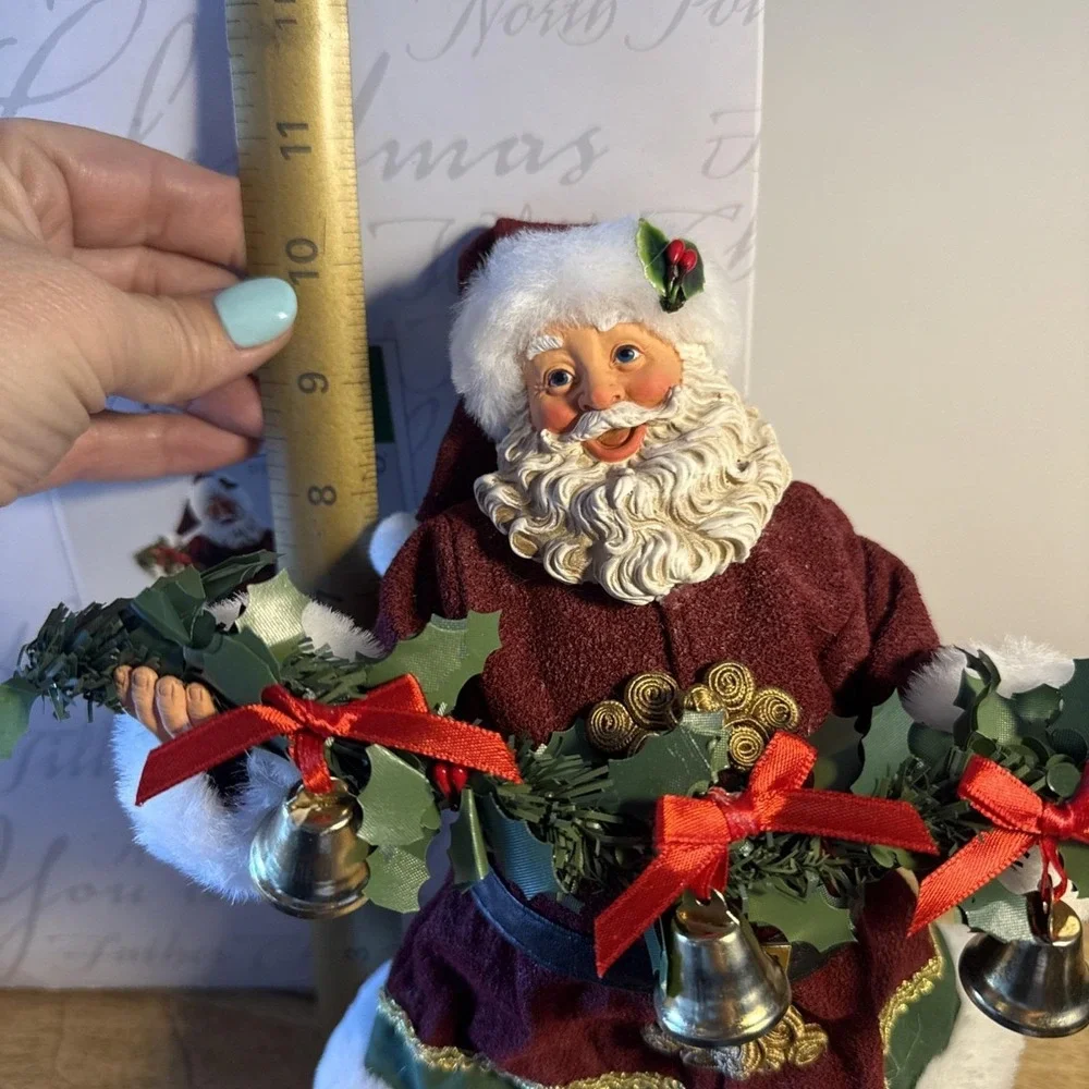 Dept. 56 Possible Dreams Clothtique Santa Jingle Bells With Garland And Box